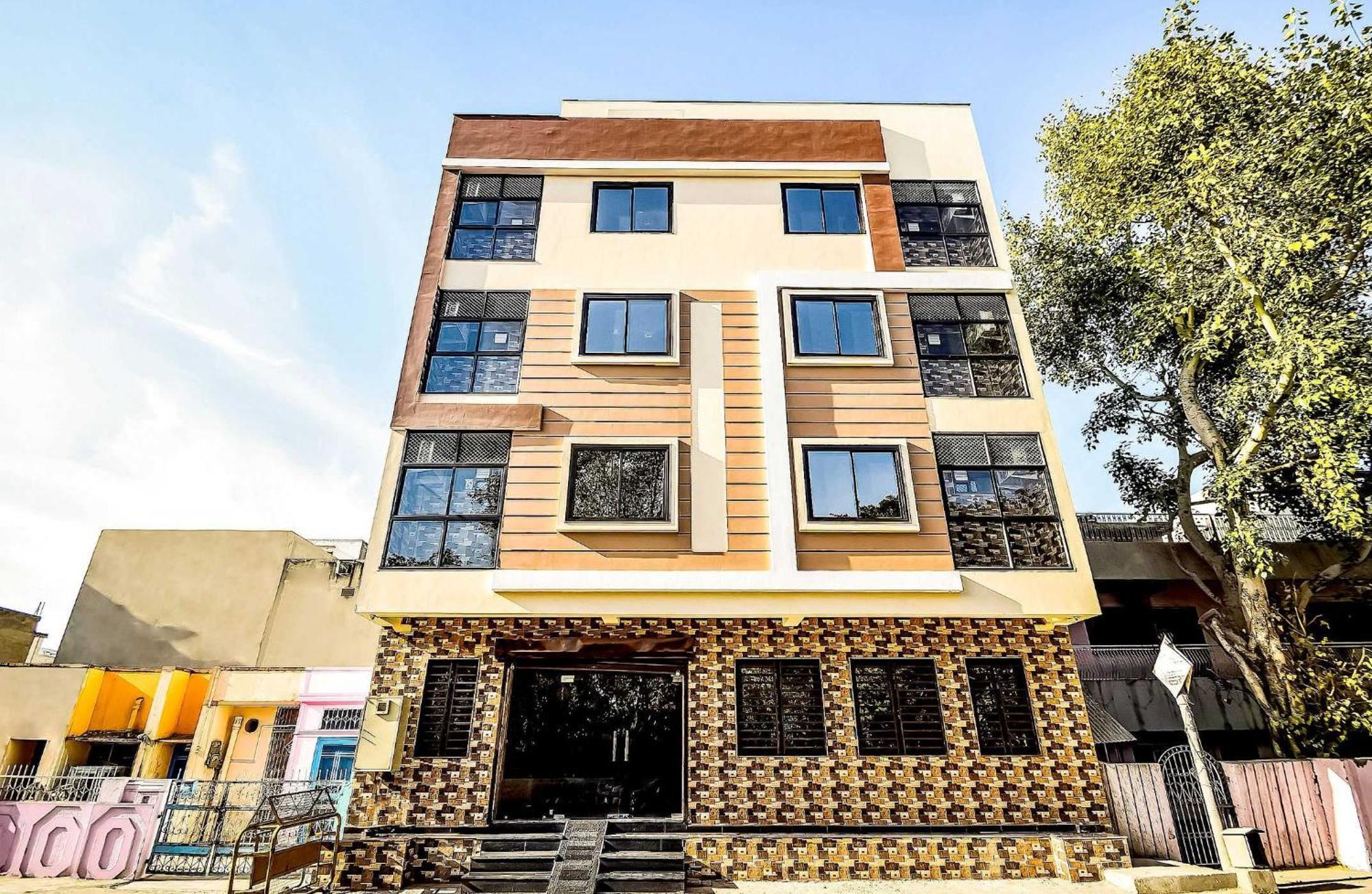 Super Collection O Eleven Suites Kota  Exterior photo