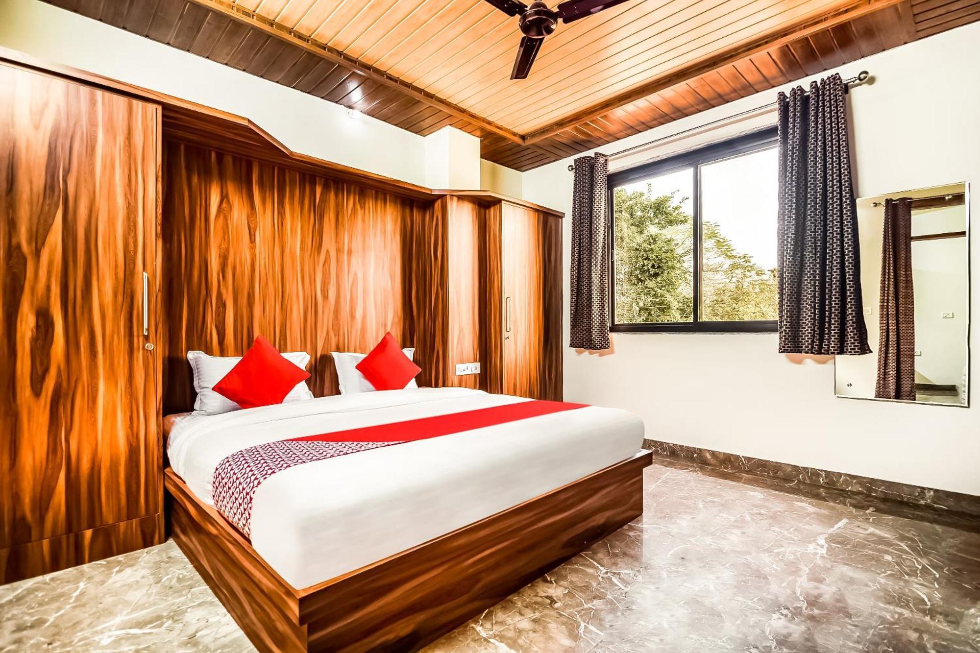 Super Collection O Eleven Suites Kota  Exterior photo
